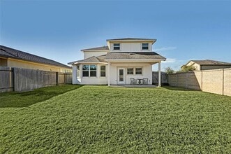 216 Iron Rail Rd in Dripping Springs, TX - Building Photo - Building Photo
