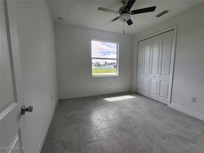 207 NW 24th Terrace in Cape Coral, FL - Building Photo - Building Photo