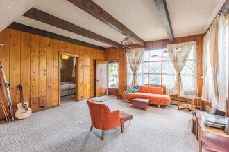 12839 SE 23rd Ave in Milwaukie, OR - Foto de edificio - Building Photo