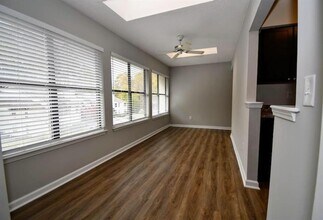 1605 Huntingdon Chase in Atlanta, GA - Building Photo - Building Photo