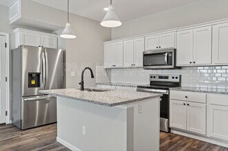 2517 Arlene Pl in Lawrence, KS - Building Photo - Building Photo