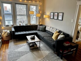 11 Gray St, Unit 5 in Cambridge, MA - Building Photo