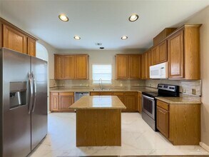 3402 San Sebastian St in Mission, TX - Building Photo - Building Photo