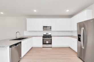 27103 Newport Trce Ln in Katy, TX - Building Photo - Building Photo