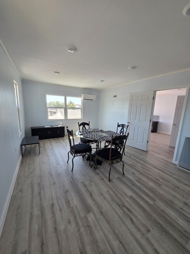 5151 4th St N in St. Petersburg, FL - Building Photo - Building Photo