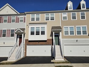 1736 Beacon Ln in Warrington, PA - Building Photo - Building Photo