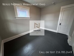 10008 Mt Auburn Ave in Cleveland, OH - Building Photo - Building Photo