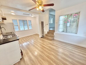 288 S Coronado St in Los Angeles, CA - Building Photo - Building Photo