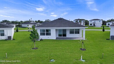 1832 Marigold Trl NW in Palm Bay, FL - Building Photo - Building Photo