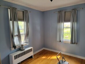 9 Elsmere Ave in Delmar, NY - Building Photo - Building Photo