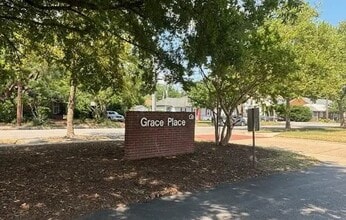 2735 Corprew Ave in Norfolk, VA - Building Photo - Building Photo