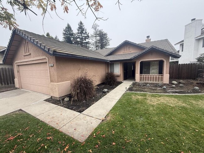 3902 Heartland Way in Turlock, CA - Building Photo - Building Photo