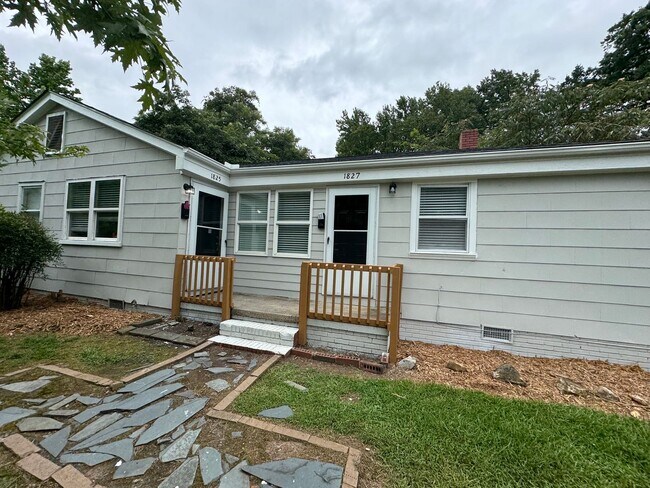 1825-1827 Academy St in Charlotte, NC - Building Photo - Building Photo