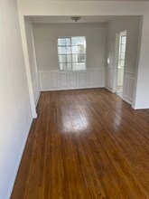 111 Bennett Ave in Long Beach, CA - Foto de edificio - Building Photo