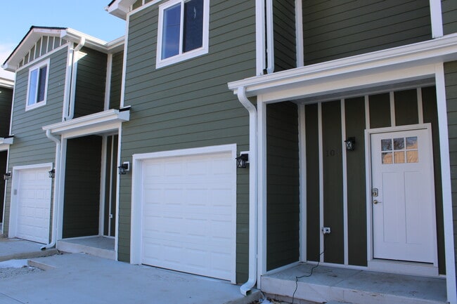 property at 103 E Division St