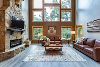 43 Medina Ct in Ellijay, GA - Building Photo - Building Photo