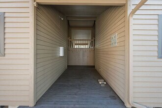 56856 Enterprise Dr in Sunriver, OR - Foto de edificio - Building Photo