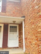 125 Talbott St in Rockville, MD - Building Photo