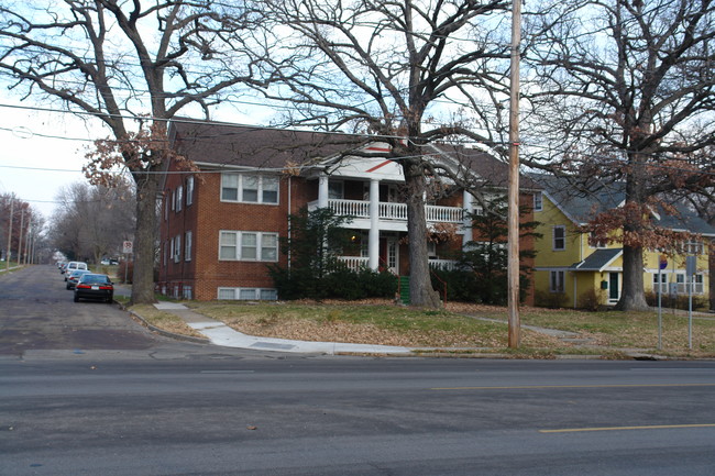 3927 University Ave in Des Moines, IA - Building Photo - Building Photo