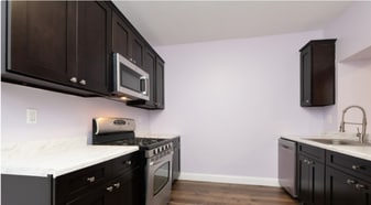 400 Calvin Ave in Baltimore, MD - Building Photo