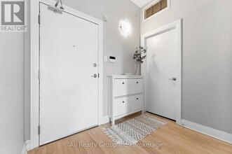 300 Powell Ave in Ottawa, ON - Building Photo - Building Photo