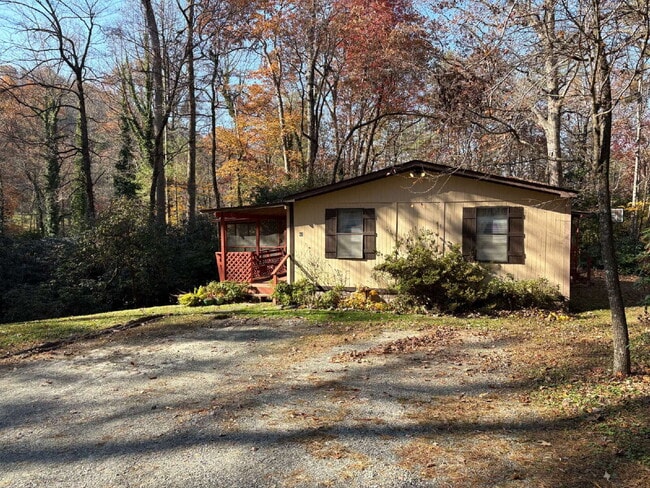 property at 92 Hicks Lake Dr