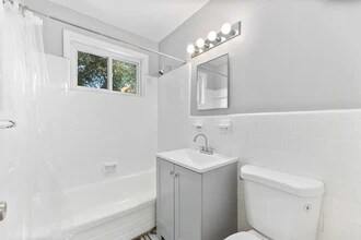 1953 19th Pl SE in Washington, DC - Building Photo - Building Photo