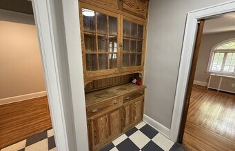 3015 Clifton Ave-Unit -3015-01 in Cincinnati, OH - Building Photo - Building Photo