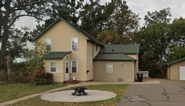 property at 423 2nd St W