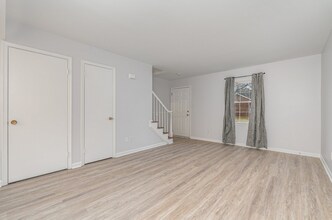 1108 Donaldson Dr in Cary, NC - Building Photo - Building Photo