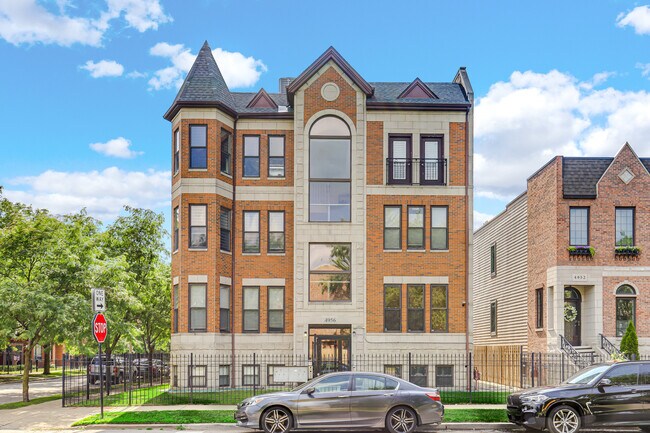 4956 S Champlain Ave in Chicago, IL - Building Photo - Building Photo