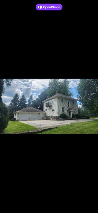 2601 S Webster Ave in Green Bay, WI - Building Photo