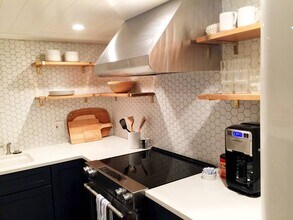 5315 Cathedral Ave NW, Unit Palisades Basement Apt. in Washington, DC - Building Photo - Building Photo
