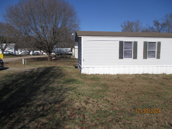 116 Cypress Ln in Salisbury, NC - Building Photo