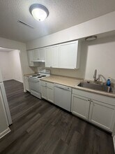 3401 Blackhawk Rd in Rock Island, IL - Building Photo - Building Photo