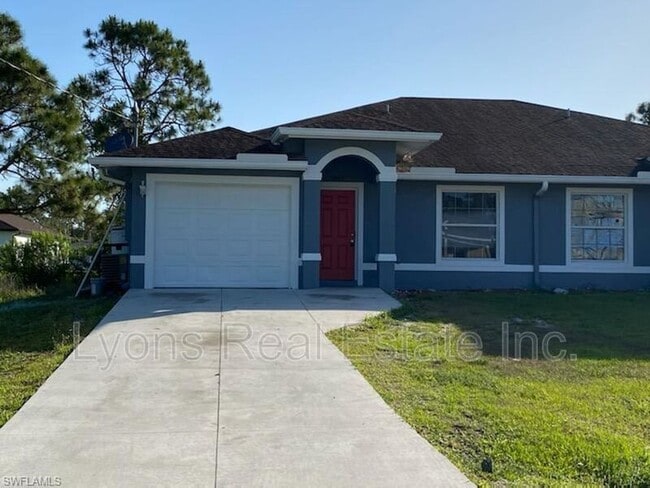 property at 4822 28th St SW
