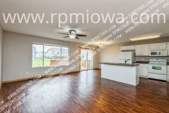 908 SW 47th Cir in Ankeny, IA - Building Photo - Building Photo