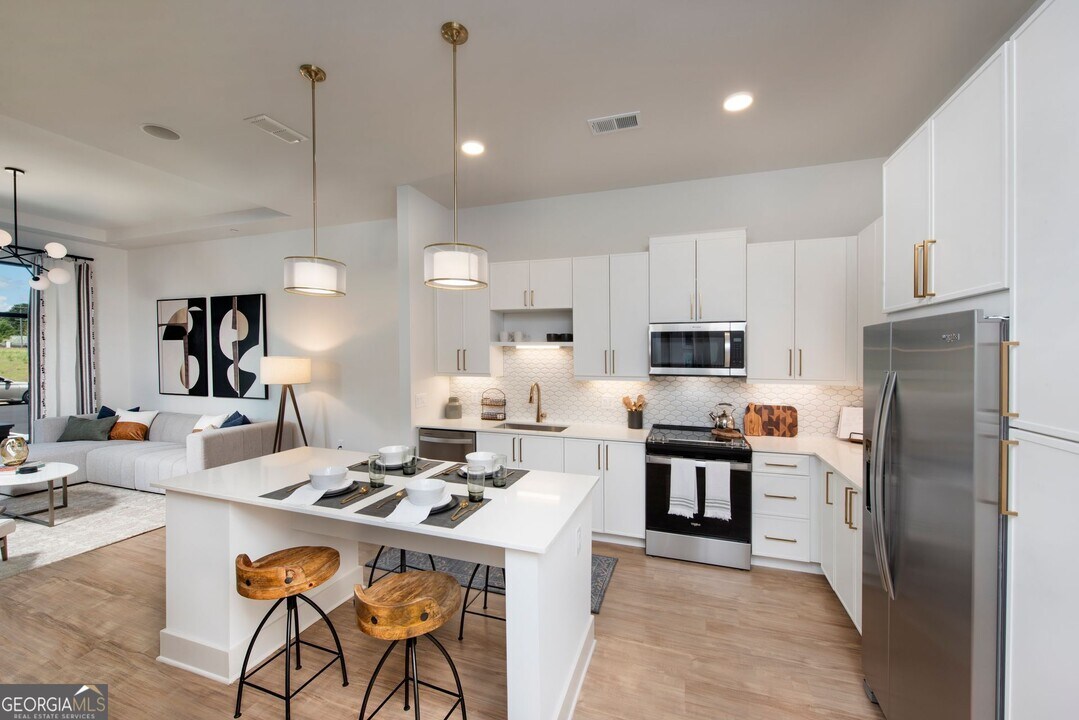 525 Sawnee Vlg Blvd in Cumming, GA - Building Photo