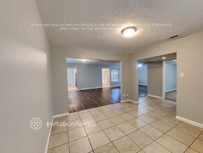 11039 Rippling Meadows Dr in Houston, TX - Building Photo - Building Photo