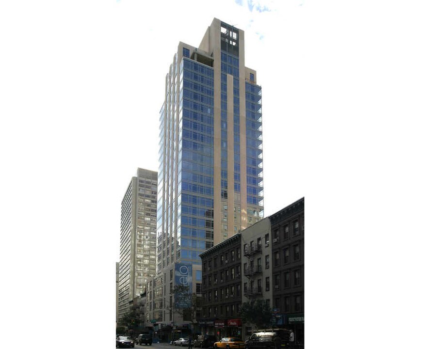 434 E 83rd St in New York, NY - Building Photo