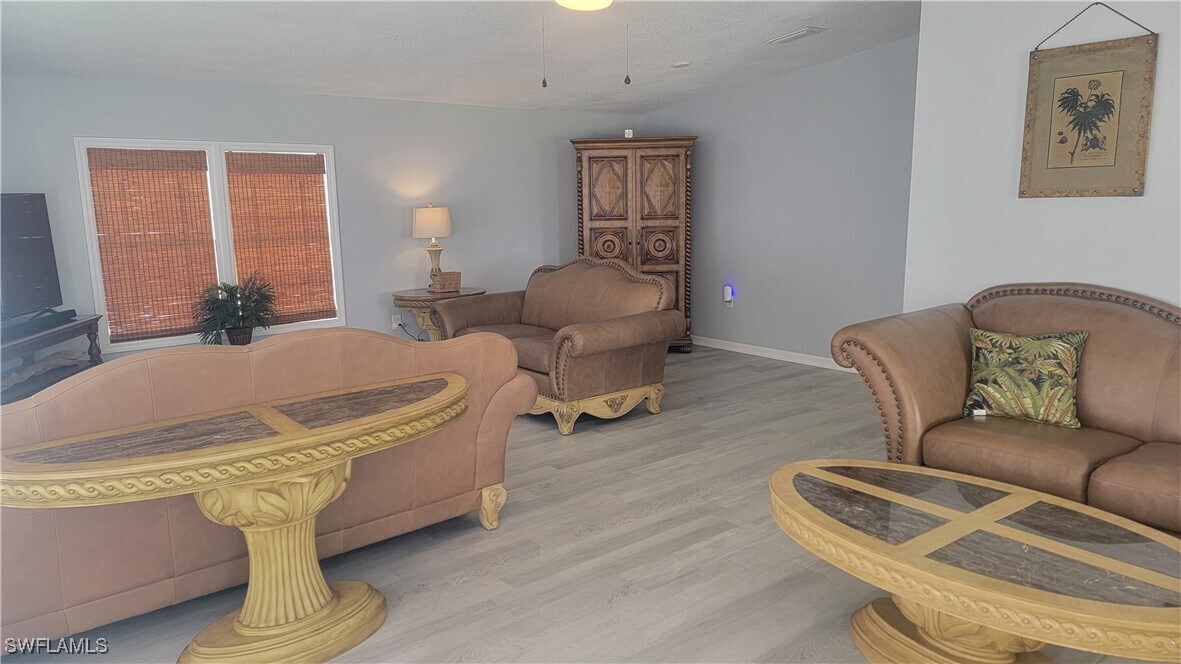 4704 Pago Pago Ln in Bonita Springs, FL - Building Photo