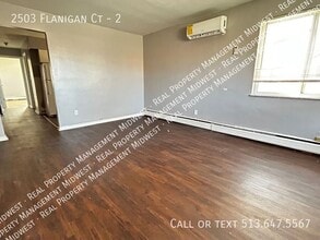 2503 Flanigan Ct in Cincinnati, OH - Building Photo - Building Photo