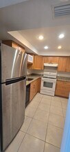 400 Kings Point Dr, Unit 624 in Sunny Isles Beach, FL - Building Photo - Building Photo