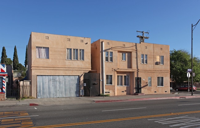 3053-3055 E Gage Ave in Huntington Park, CA - Building Photo - Building Photo