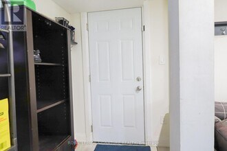 273 Centre St N in Brampton, ON - Building Photo - Building Photo