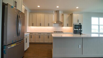 12182 Eastmoor Dr in Winter Garden, FL - Building Photo - Building Photo
