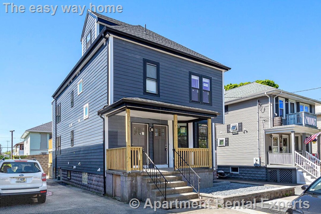 70-72 Stanley Ave in Medford, MA - Foto de edificio