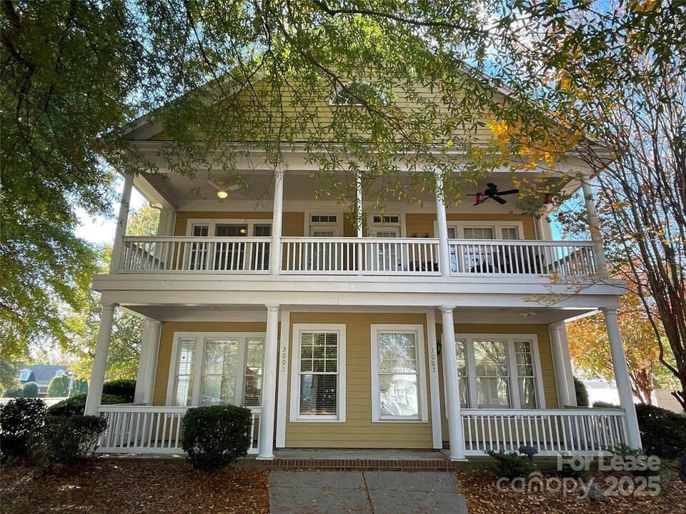 3003 Colonel Springs Way in Fort Mill, SC - Building Photo