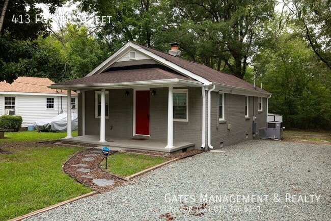 413 Foster St in Burlington, NC - Building Photo - Building Photo