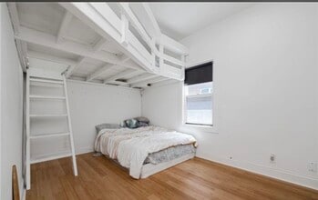 2324 S Grand Ave in San Pedro, CA - Building Photo - Building Photo